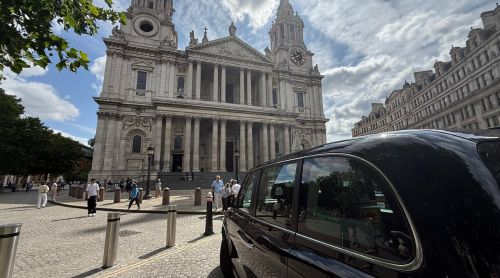 Doctor Who Tour of London by Taxi