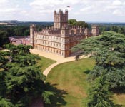 Downton Abbey Private Tour of Filming Locations by Black Taxi