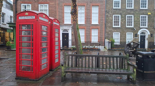 ted-lasso-tour-london-ted-bench